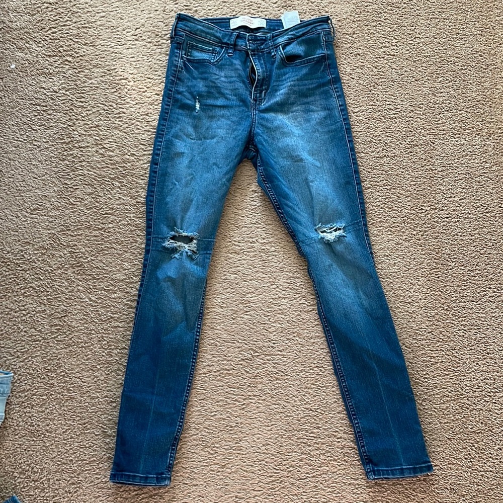 Hollister High-Rise Skinny Jeans